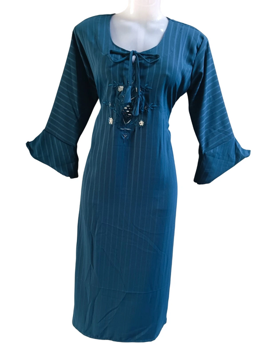 Designer kurta for girls size L code no 304